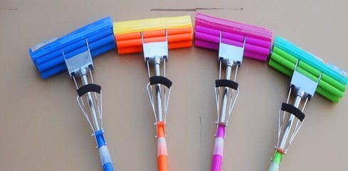 宏卓日用品 義烏商貿城熱銷膠棉與海綿頭拖把廠家直銷